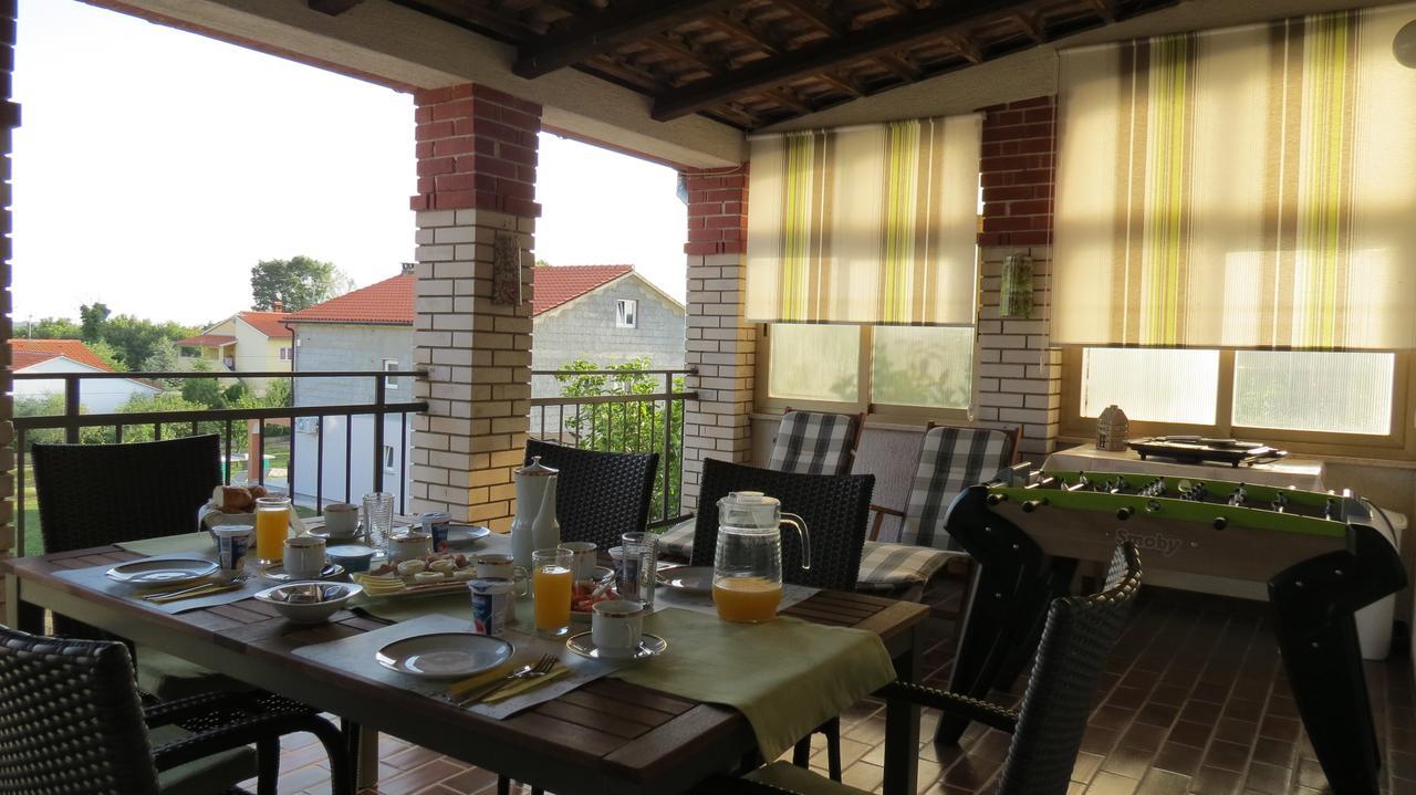Ane Apartment Loborika Kültér fotó