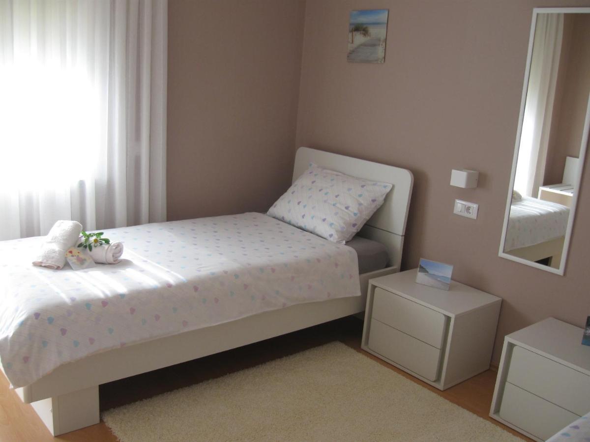 Ane Apartment Loborika Kültér fotó